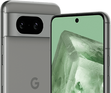 Front and back screen of Pixel 8
